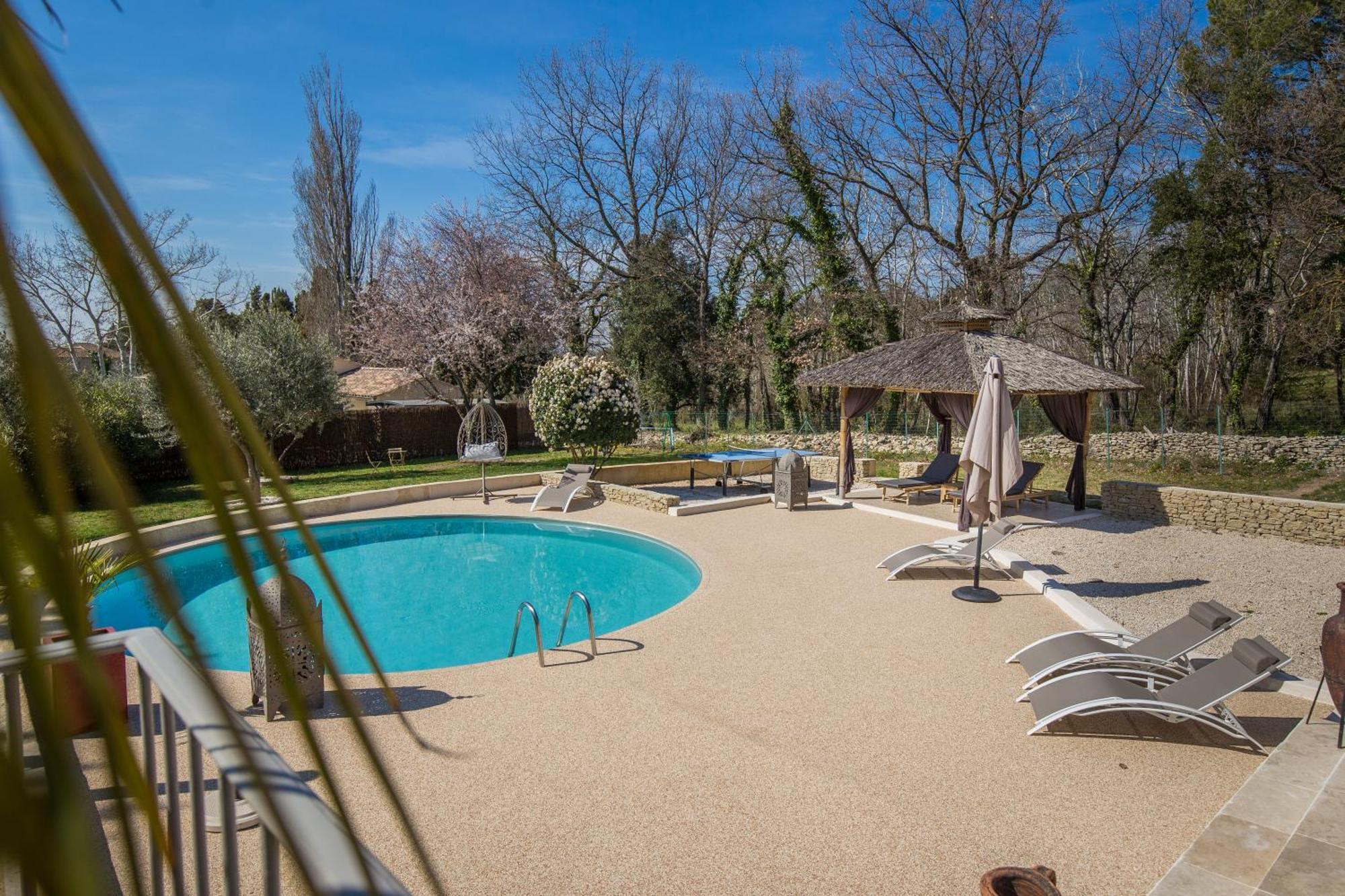 El Sama-In , Piscine Chauffee Villa LʼIsle-sur-la-Sorgue Екстериор снимка
